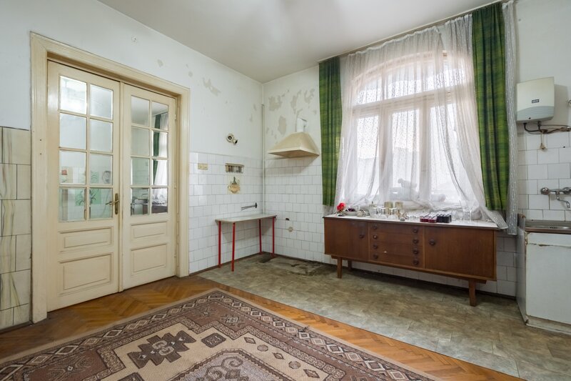 Cismigiu, Piata Victoriei,